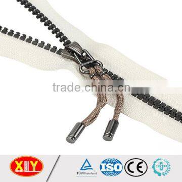 2015 Hot Sale #5 Open End Auto Lock Polyester Tape Plastic Zipper photo-5