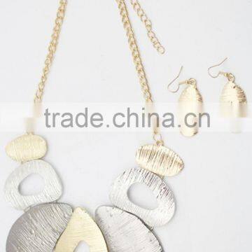 Fashion Women Jewelry Chunky Statement Necklace photo-2