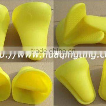 silicone glove