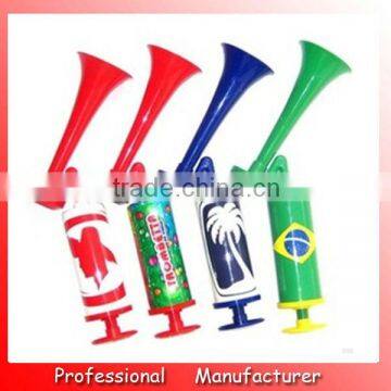 2016 Eco-friendly cheering horn,plastic soccer horn,sports fans horn