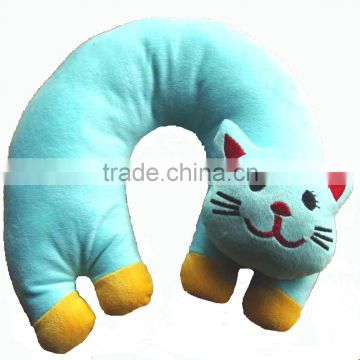 13437-7 hello kitty neck pillow