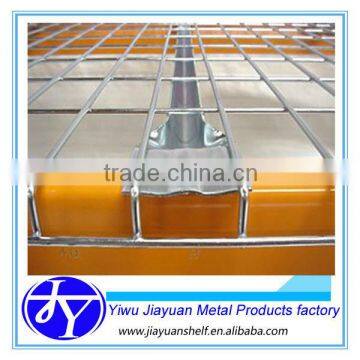Corrosion Protection Feature pallet rack wire decking