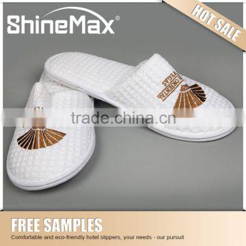 washable waffle slippers eva non slip bedroom slippers hotel slippers with Embroidered