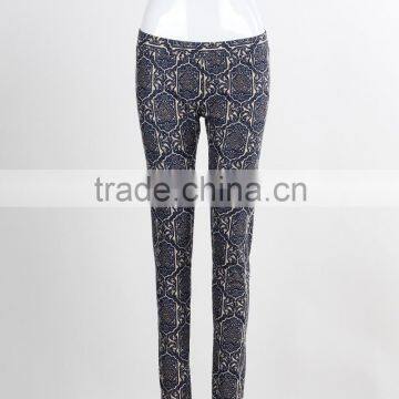 F5W31022 Women Geometric Leggings In Charcoal