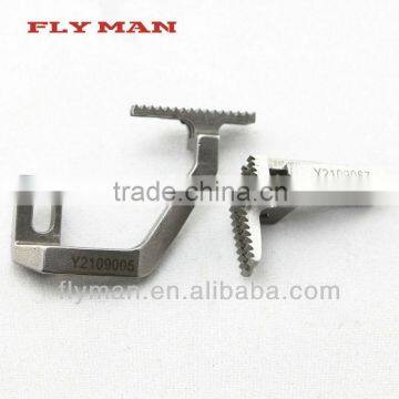 2109005 2109067 Feed Dog For Yamato / Sewing Machine Part