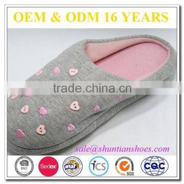 OEM or ODM heart embroidery and sequin sweet Lady Indoor Slipper