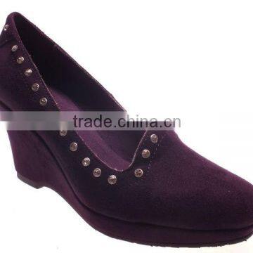 Ladies wedge heel shoes pumps with rivets 2014