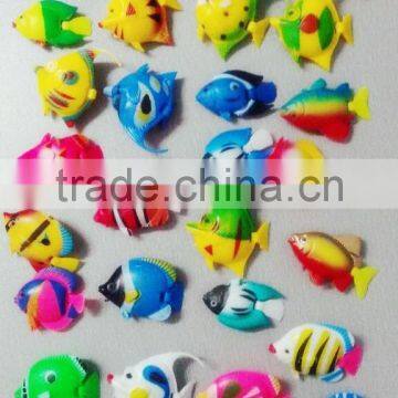 2015 cute plastic fish promotion price