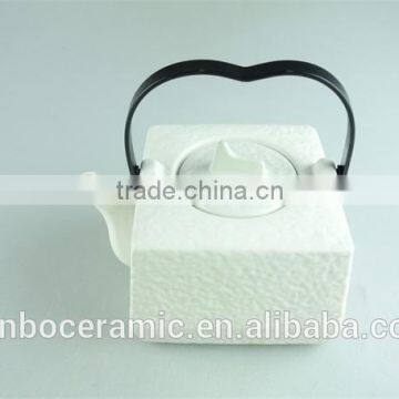 Stocklot Cheap White Porcelain Big Capacity Square Shape Teapot Iron Handle photo-2