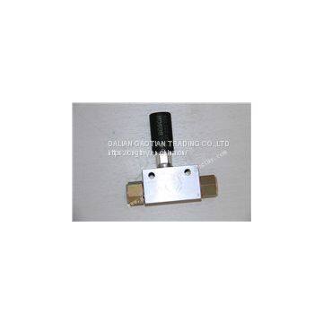 Deutz D02111961 Hand oil pump Apply to Deutz 1013 2012 Deutz FHR
