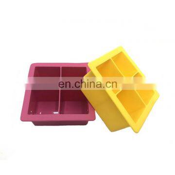 Practical silicone ice cube box and mold with square shape and 4 plaid for cake in summer