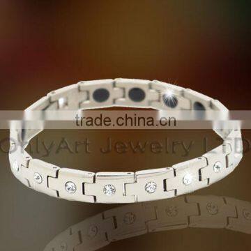 Zircon inlaid silver color comfort fit stainless steel bracelet