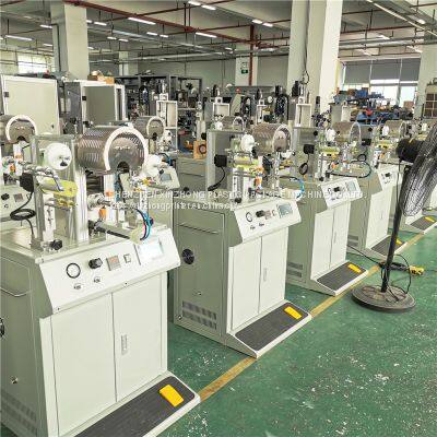 China Servo Manual Máquina de Thermal Stamp Printing Printer Supplier for Large Size Round Oval Irregular Plastic Metal Vodka Spirit Cap Hot Stamping Machine for Cosmetics photo-5