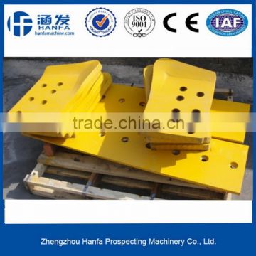 Bulldozer blade butting edge