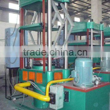 Rubber hydraulic press machine