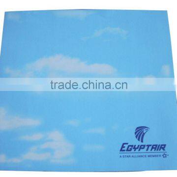 Airline servig non-slip paper tray mat