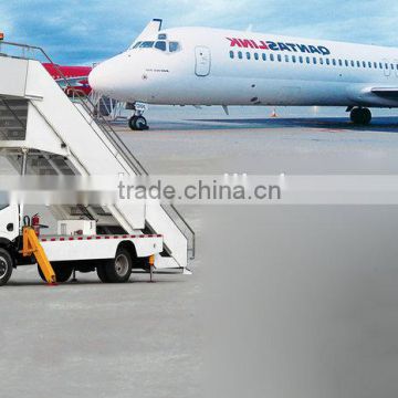 150HP Dongfeng Electric EQ5070TKT Mobile Aircraft Landing Stairs