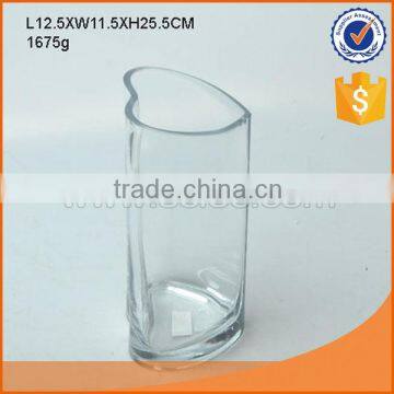 h25.5cm clear glass vase in love shape