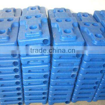 4 feet chain link fence/blow moulded temporary fence feet