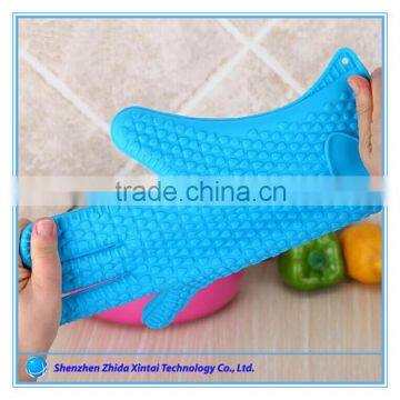 Silicone non-slip five finger kitchen glove                        
                                                Quality Choice