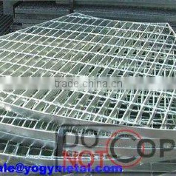 Heavy duty galvanized mild steel grating