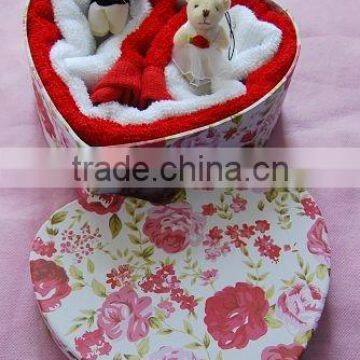 Heart shape gift box