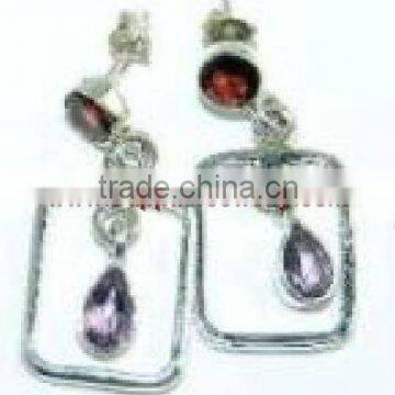 Catchy !! P1149 Silver Jewelry Earrings India Jewellry Wholesale Buy Gemstone Rings Engagement Ring Designer Solitaire Tops photo-1