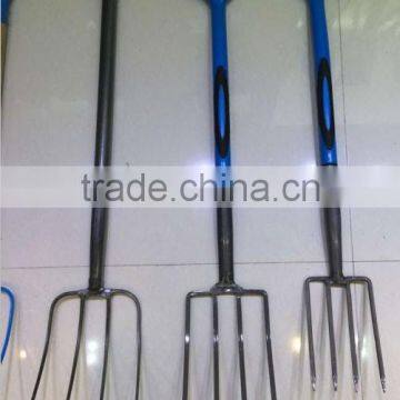 Steel material farming pitchfork with handle made in chima