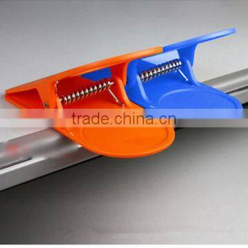 Creative Cup / Bottle Holder Clip Used for Desk or Table , Mixed Colors photo-5