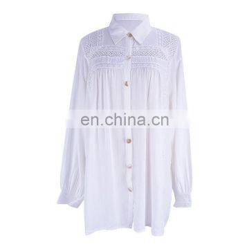 Белая хлопковая рубашка 2019 года для женщин. Сексуальная, с вырезом, с пиджакальным воротником и бисопскими рукавами. Летняя пляжная одежда. Верхняя одежда и блузка-туника для женщин photo-4