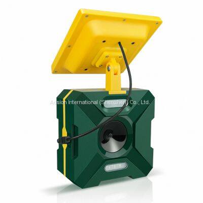 2022 Waterproof Solar Ultrasonic Animal Garden Cat Repeller photo-4