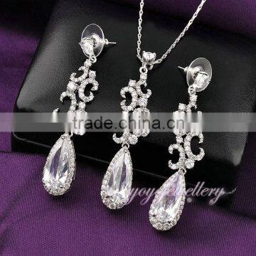 Wedding wear water drop crystal 18k gold plated saudi arabia jewelry sets