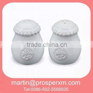 Tableware set ceramic salt and pepper shakers wholesale