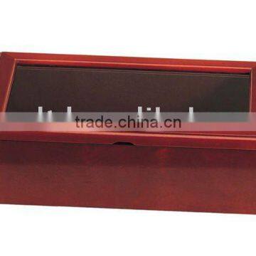 Wooden jewelry box