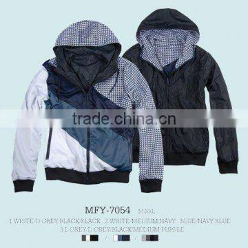 Men's nylon jacket with reversible function