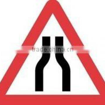 traffic signs , aluminium reflective signs , warning triangle