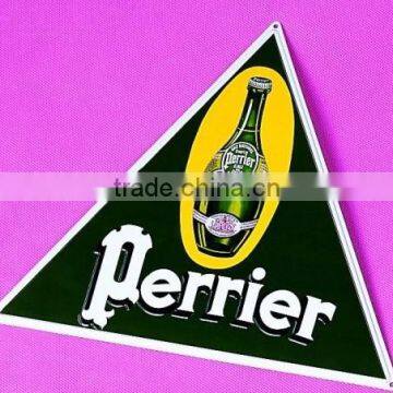 OEM Factory Supply triangle bar decoration tin sign metal tin sign for decoration