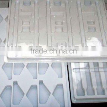 Vacuum formed blister plastic tray