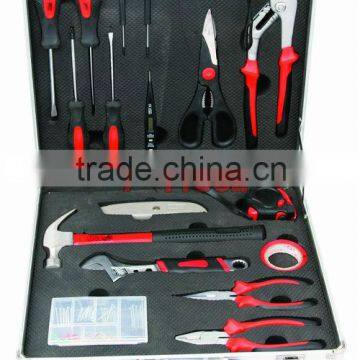 2015 NEW ITEM 67PC tool kit in aluminium case