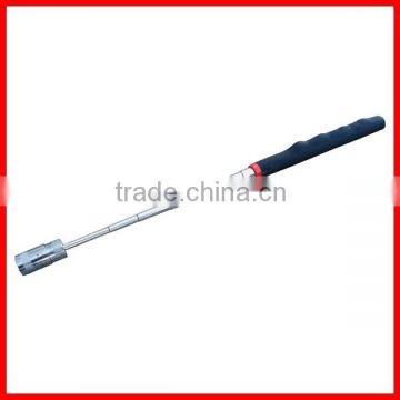 Magnetic Pick-up Tool with LED Light