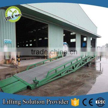 Mobile Dock Ramp For Warehouse Platform