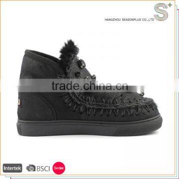 China manufacture professional anti-slip black ankle snow boots