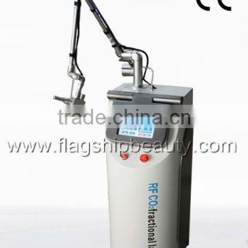 15W(20W) 0.1mj-300mj Stretch Mark Removal Machine RF Fractional Co2 Laser Eye Wrinkle / Bag Removal Tattoo /lip Line Removal