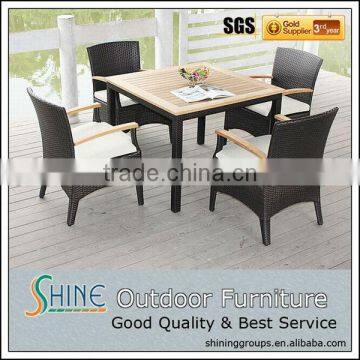 Rattan Furniture Wholesale Table and Chair Luxury Dining Room Set