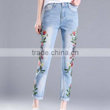 Zm35756a Women Summer Outdoor Denim Pants Latest Design Jeans Pants for Girl photo-2