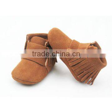 Wholesale China Leather Shoe Baby Tassel Heels Boots photo-4