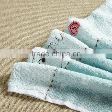 Superior Durability Luxury Hotel Towel, Yarn Dyed Hand Towel for Hotel & Home Use With Full Package photo-3