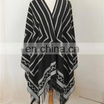 Lady Knitting Patterns Fashionable Cashmere Poncho photo-5