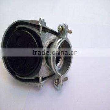 Clamp type conduit cap