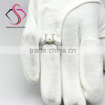 Princess Brilliant Cut Esmedora Moissanite Sqaure 2 Carat 7mm Center 14k 18k White Yellow Gold Platinum Diamond Engagement Ring photo-5